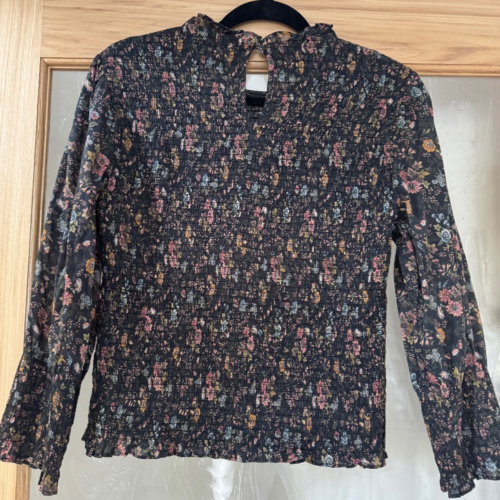 Veronica beard smocked top